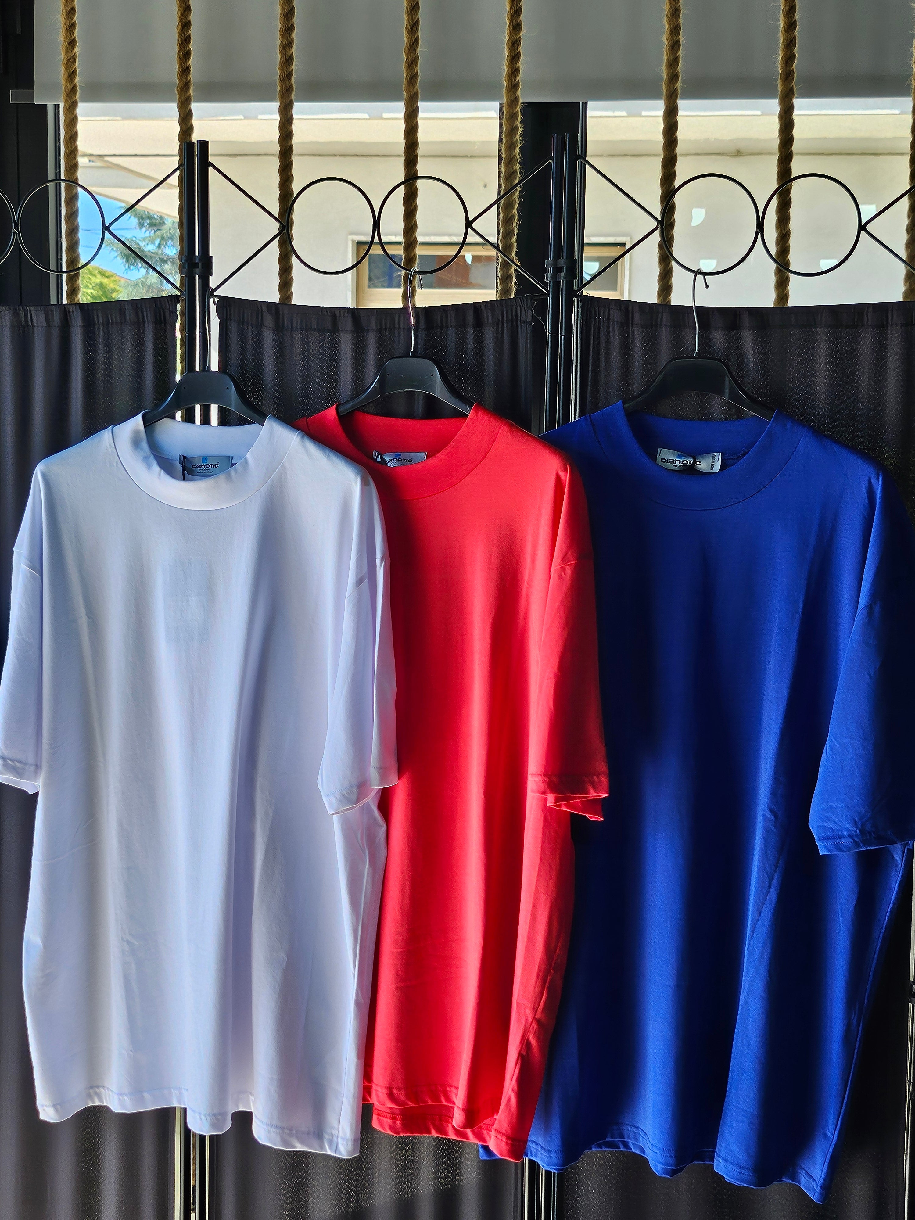 T-shirt basic