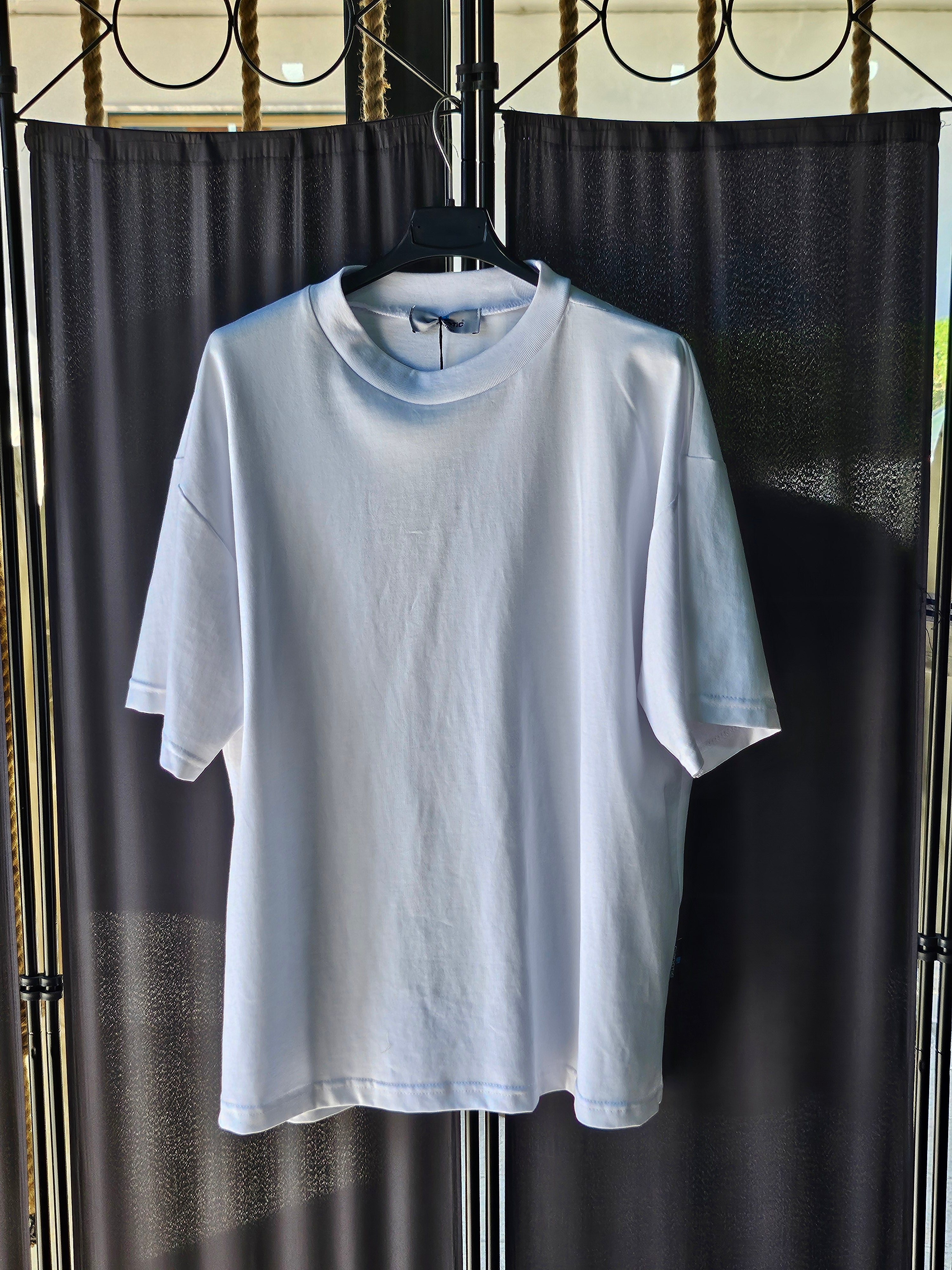 T-shirt Revolution