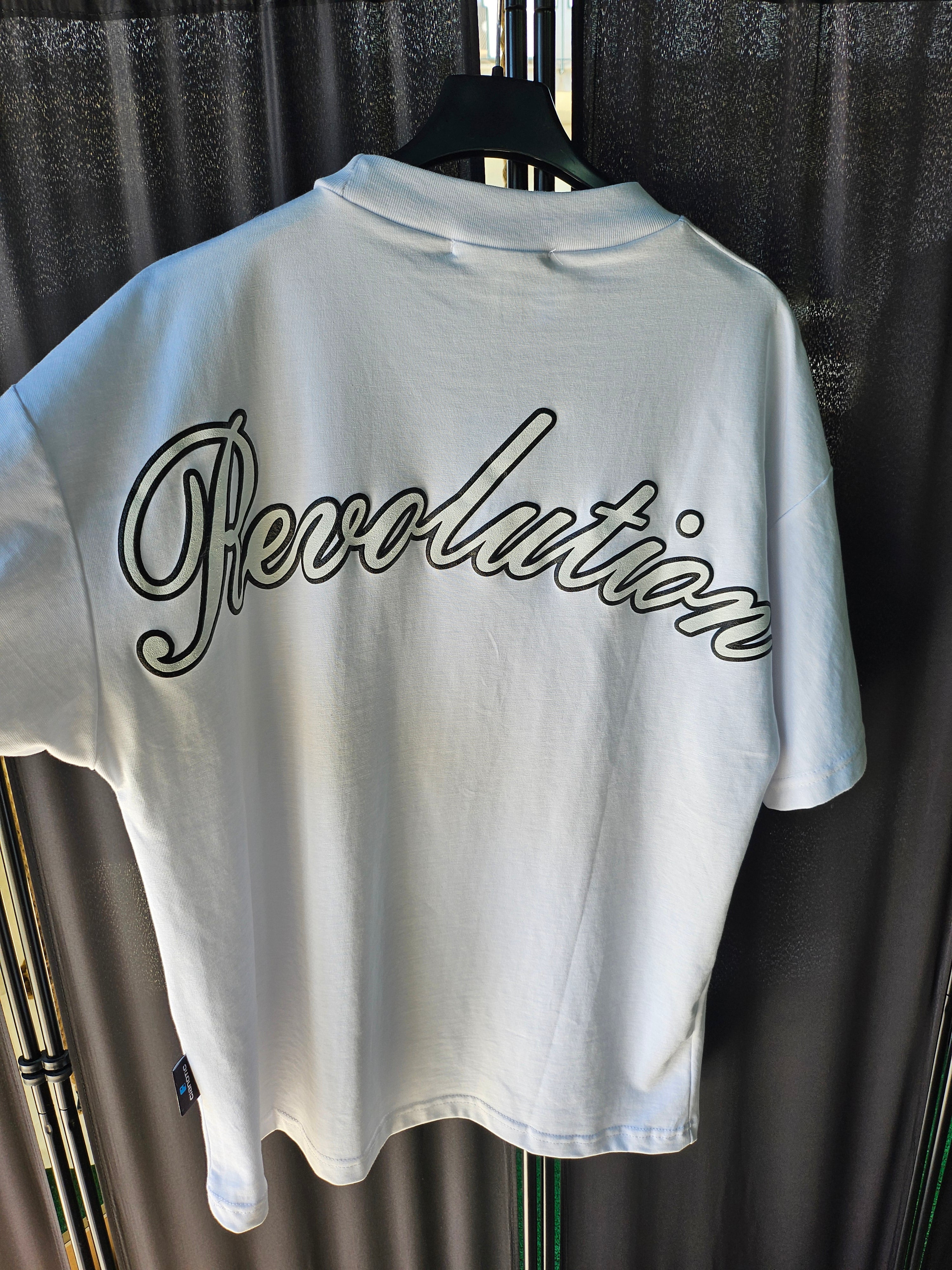 T-shirt Revolution