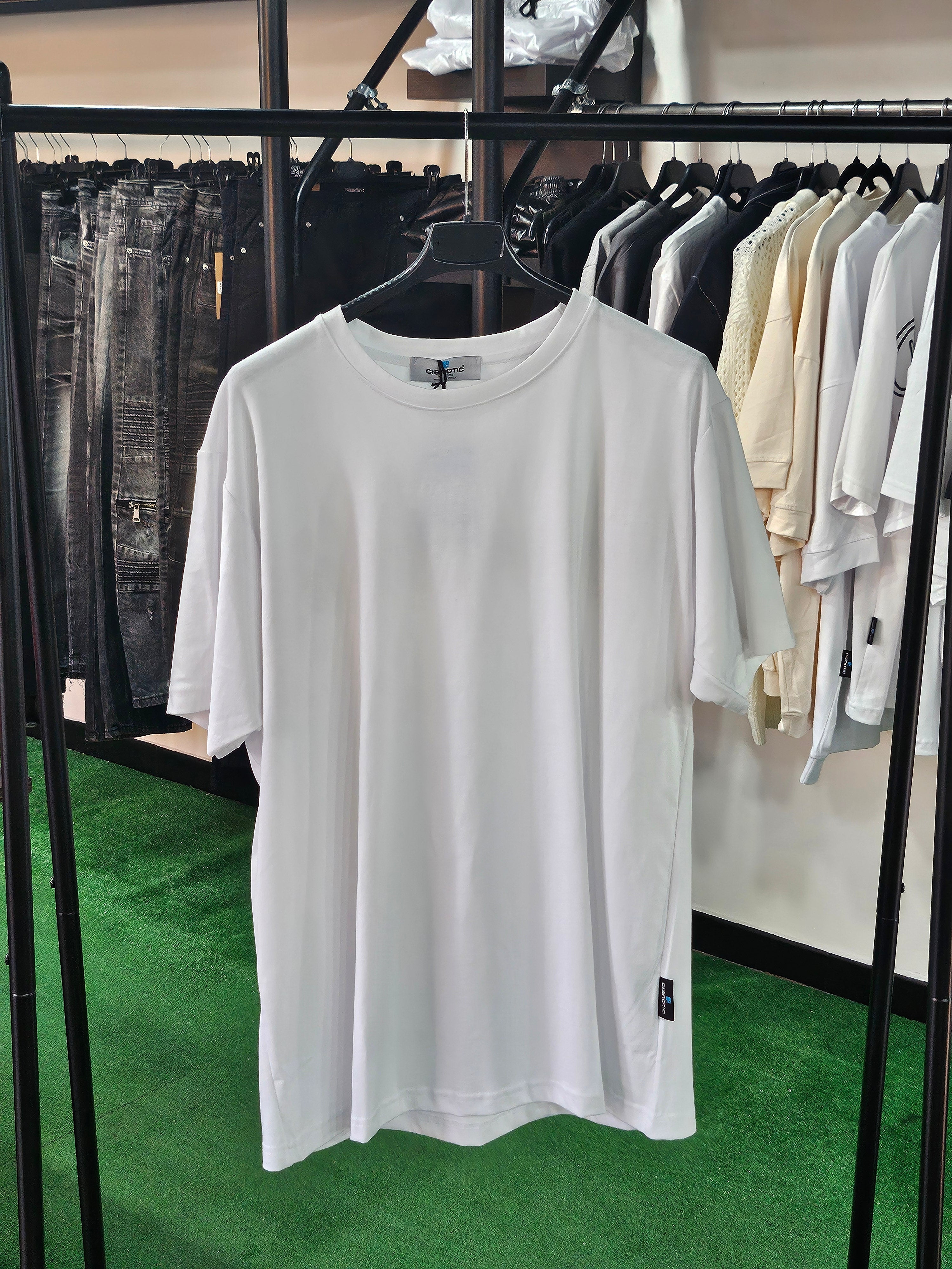 T-shirt Revolution