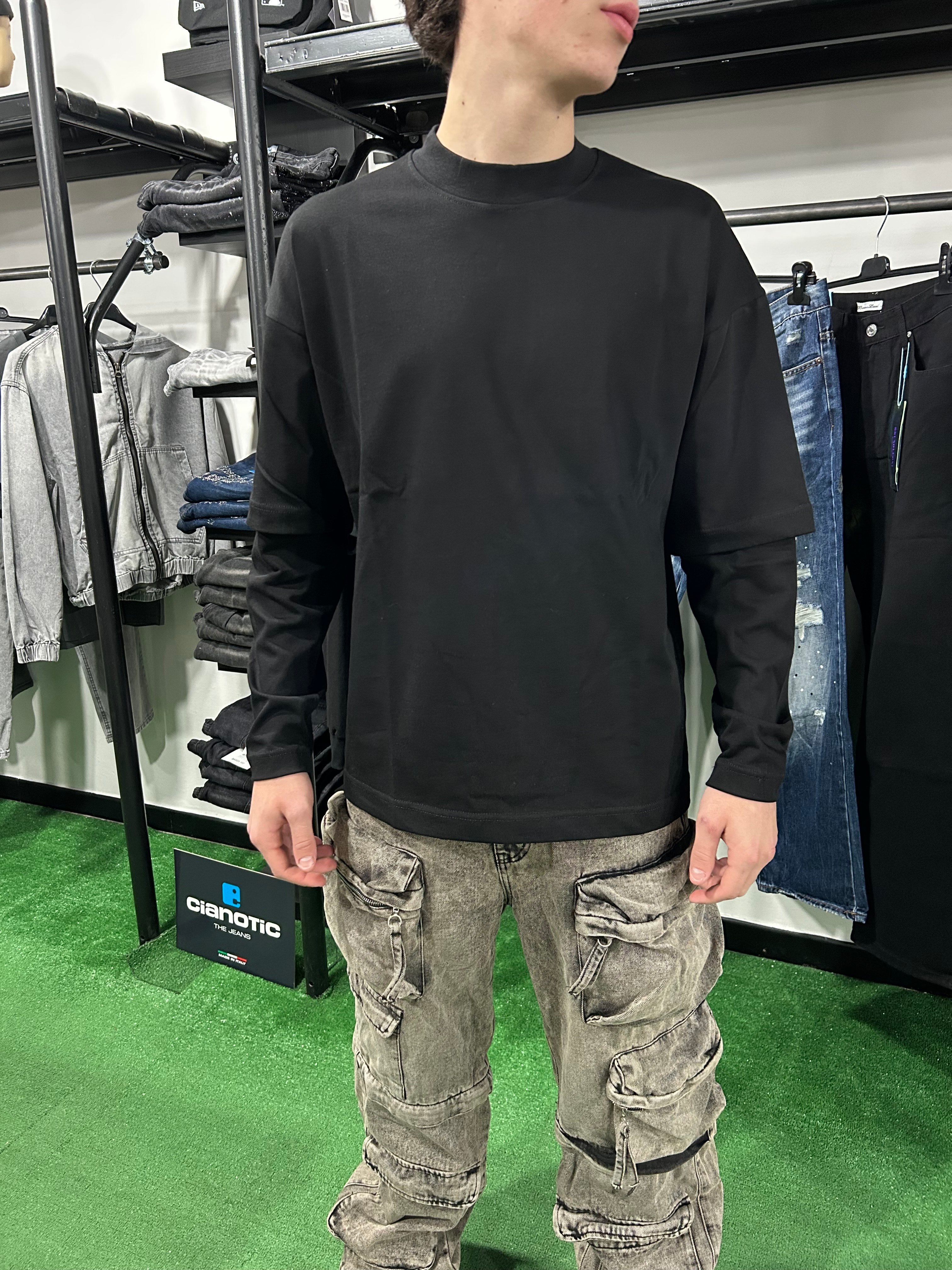 T-shirts Long Sleeves