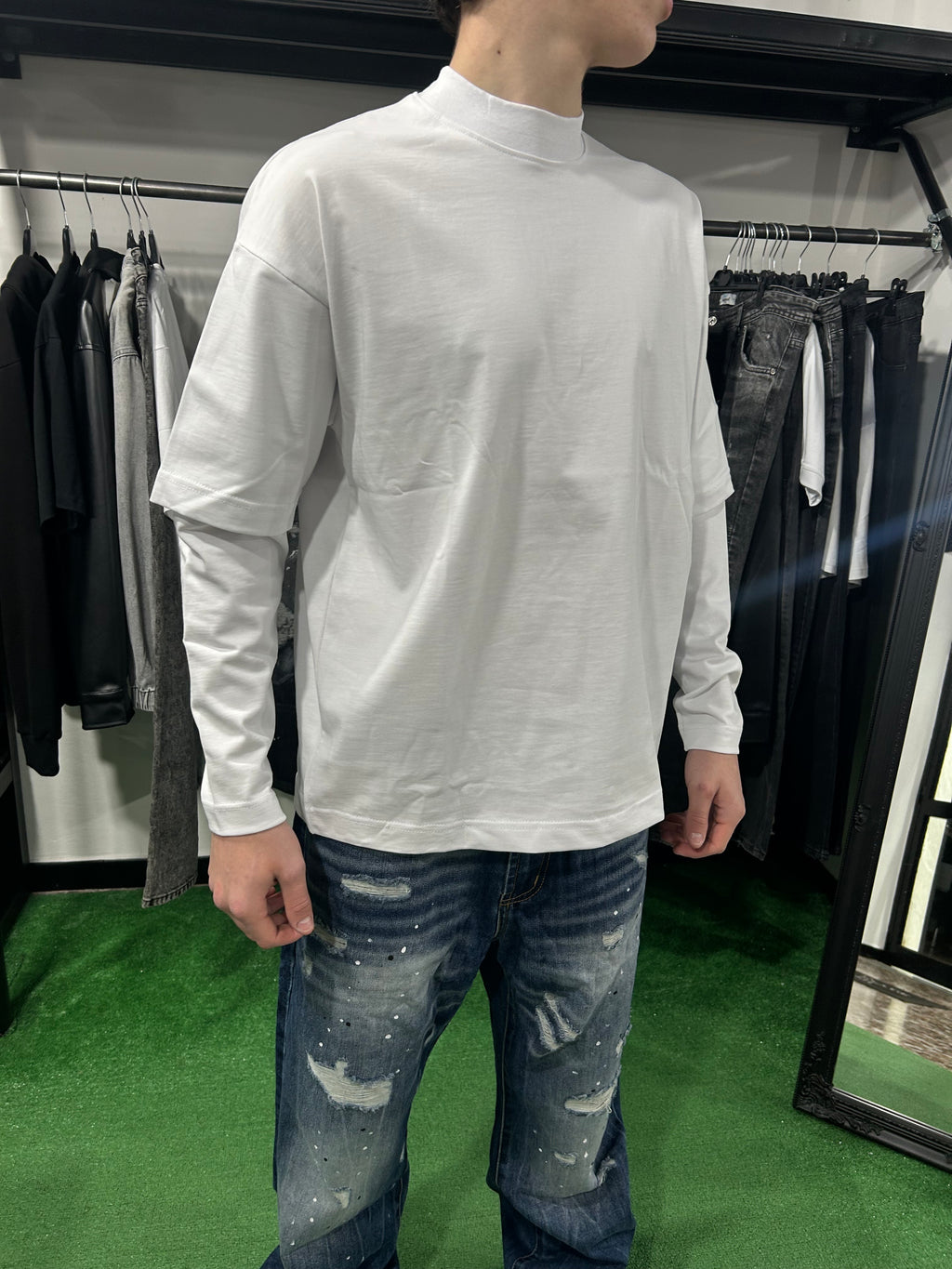 T-shirts Long Sleeves