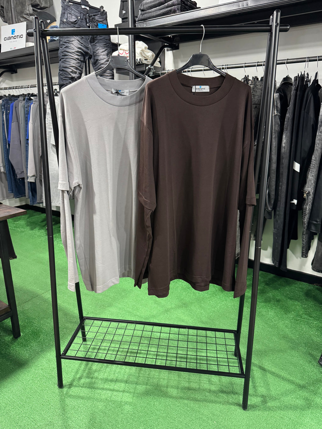 T-Shirts Long Sleeves Max