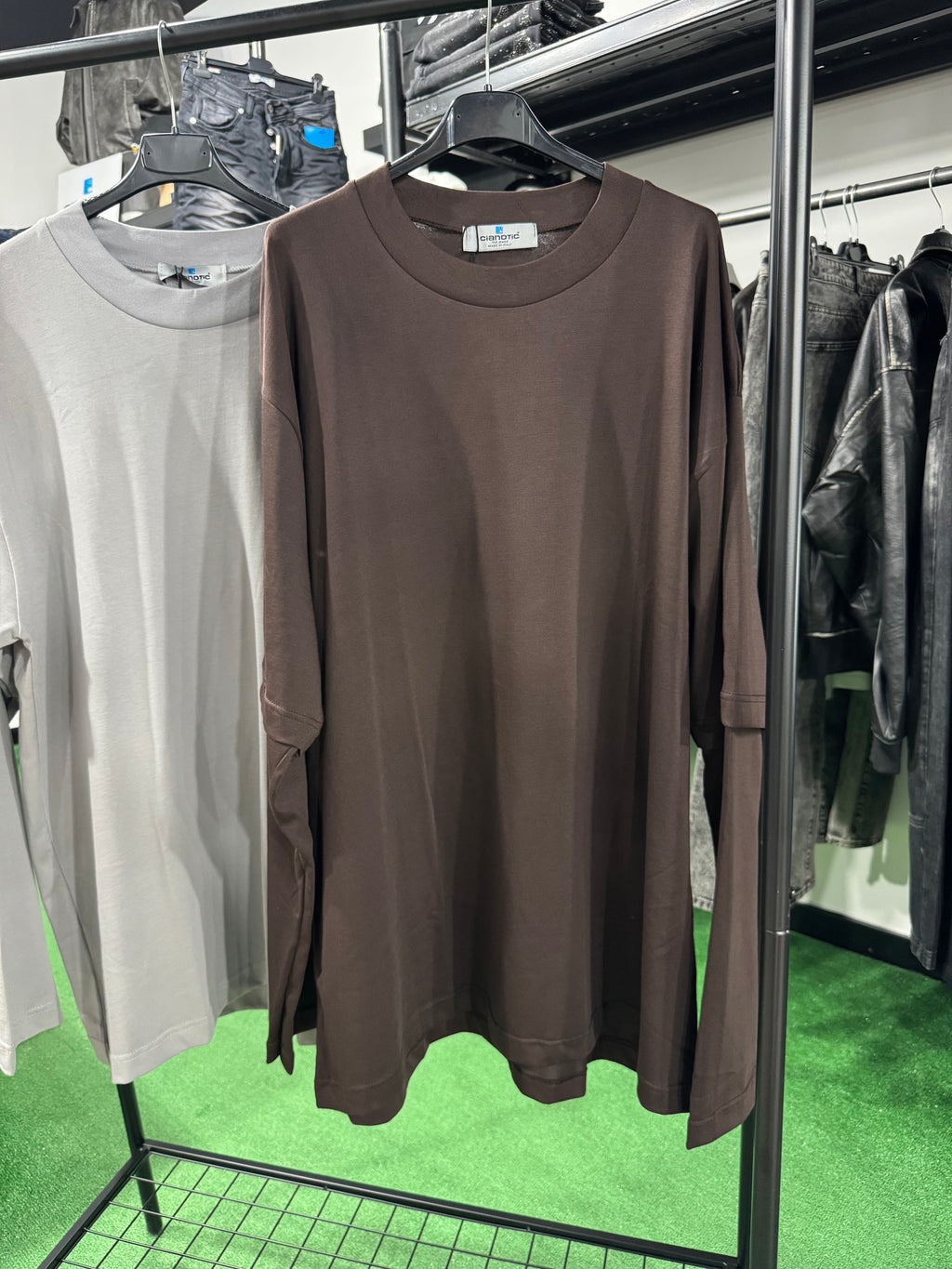 T-Shirts Long Sleeves Max