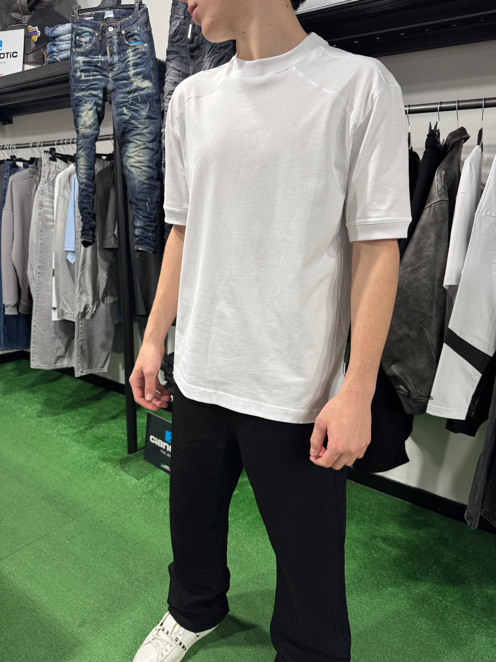 T-Shirts Tank Basic