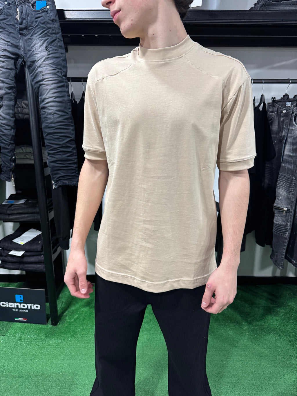 T-Shirts Tank Basic