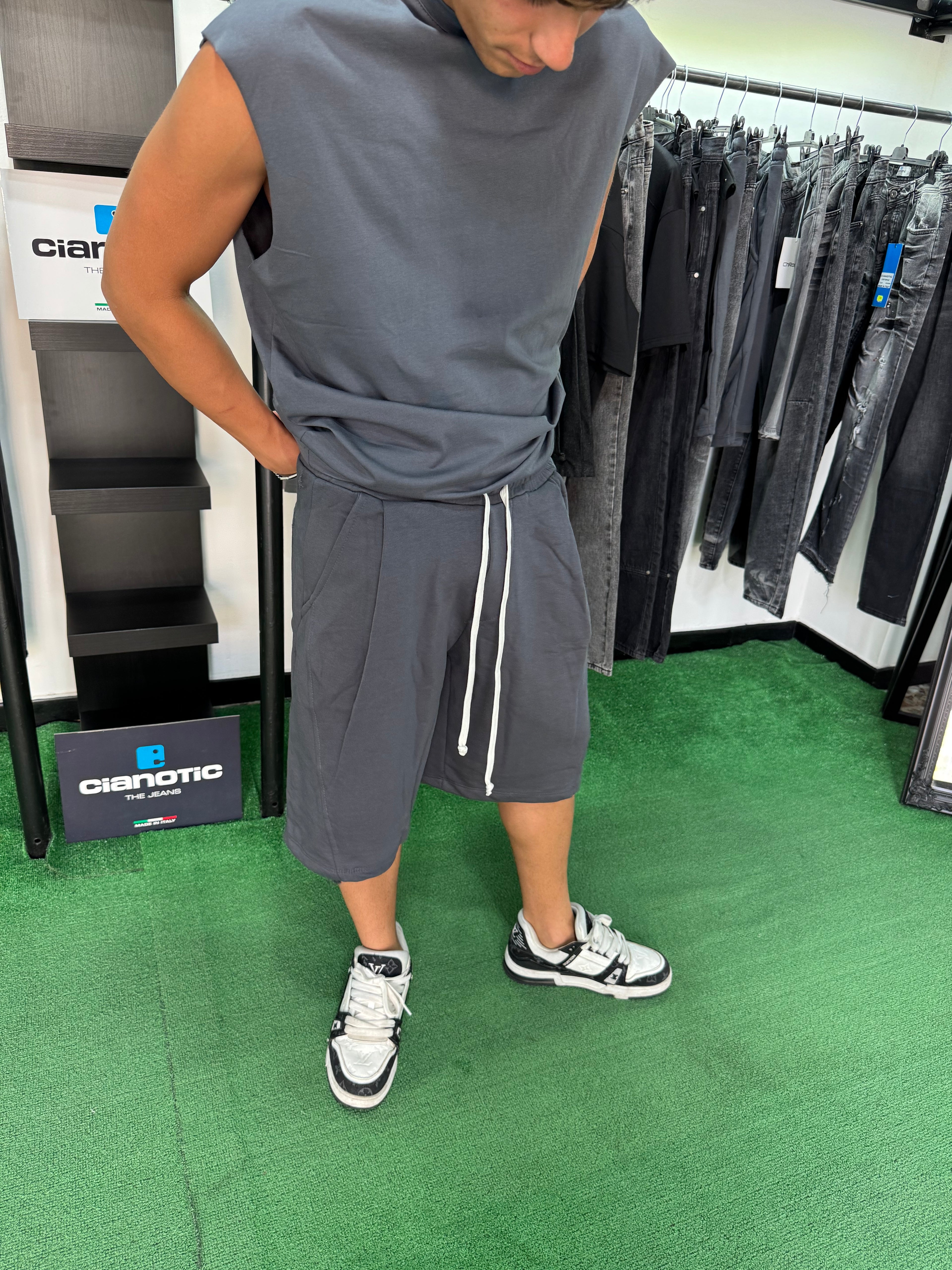 Shorts Grey Essential