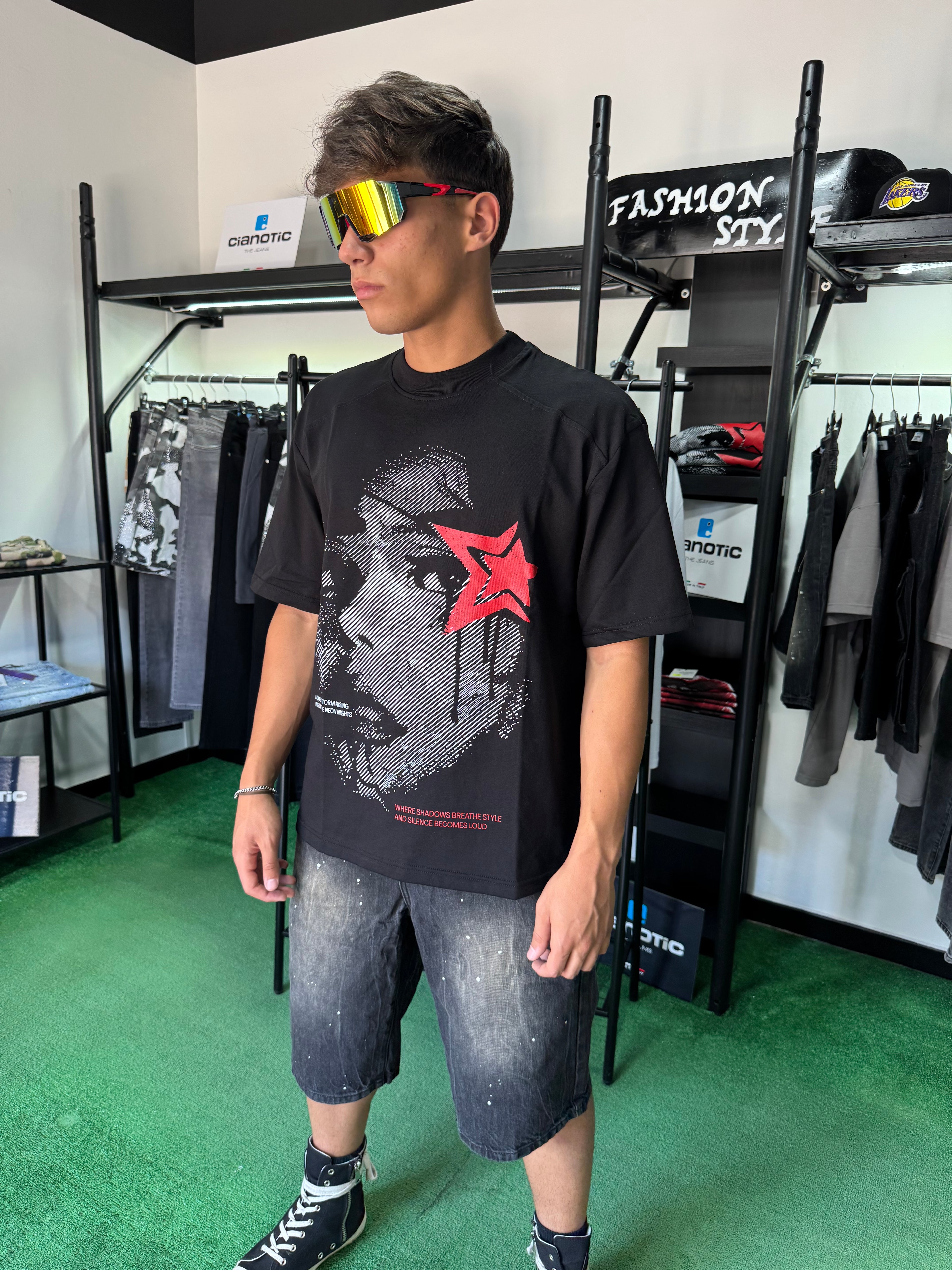 T-shirts Red Star