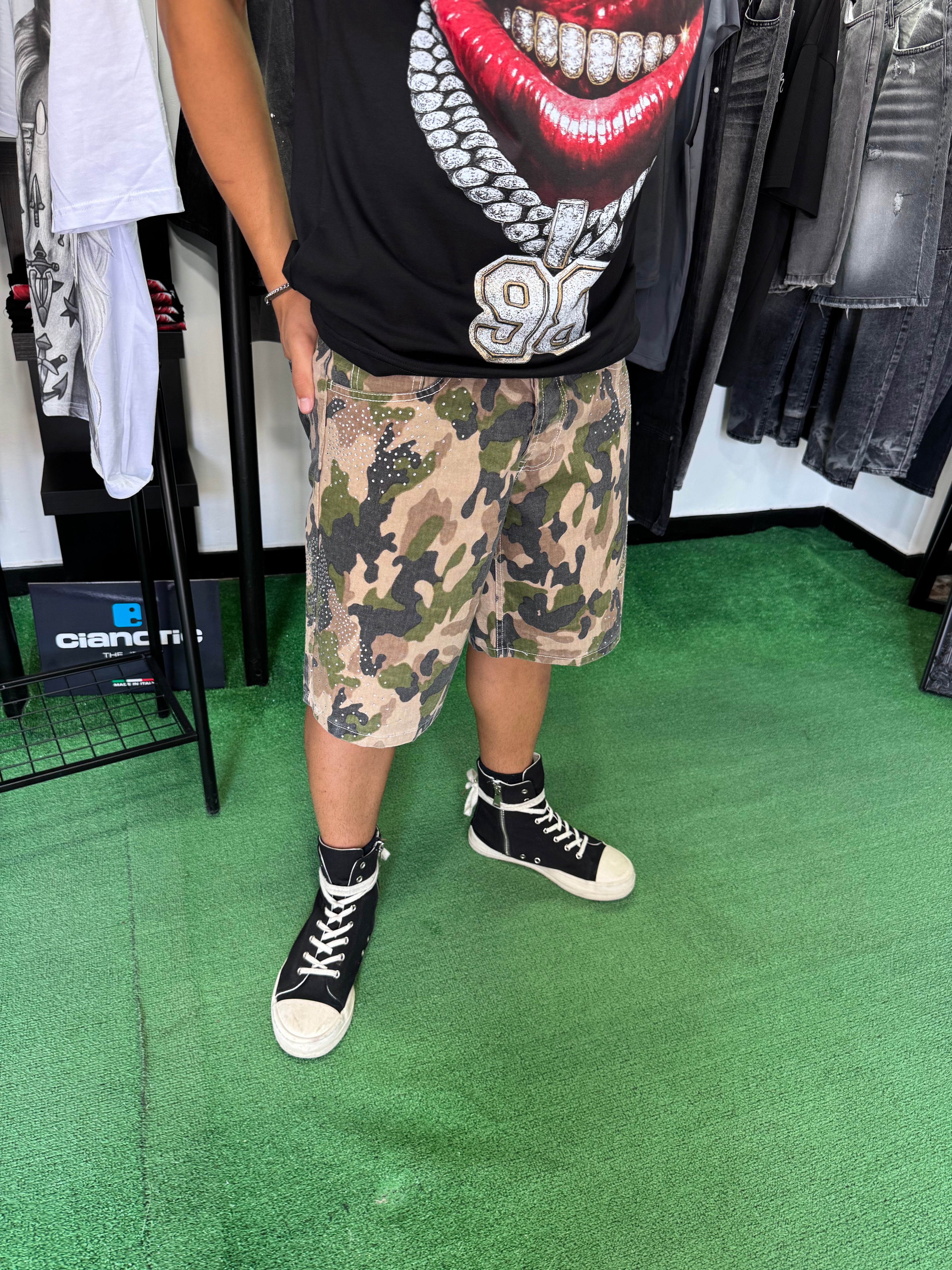 Shorts Mimetico Diamond