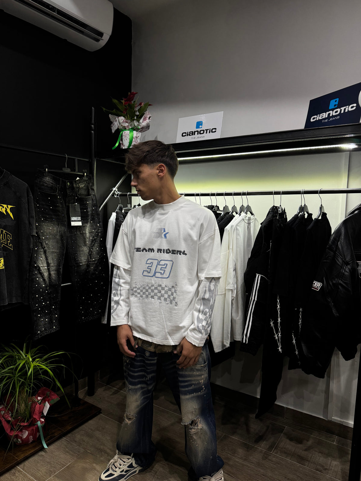 Long Sleeves Rider