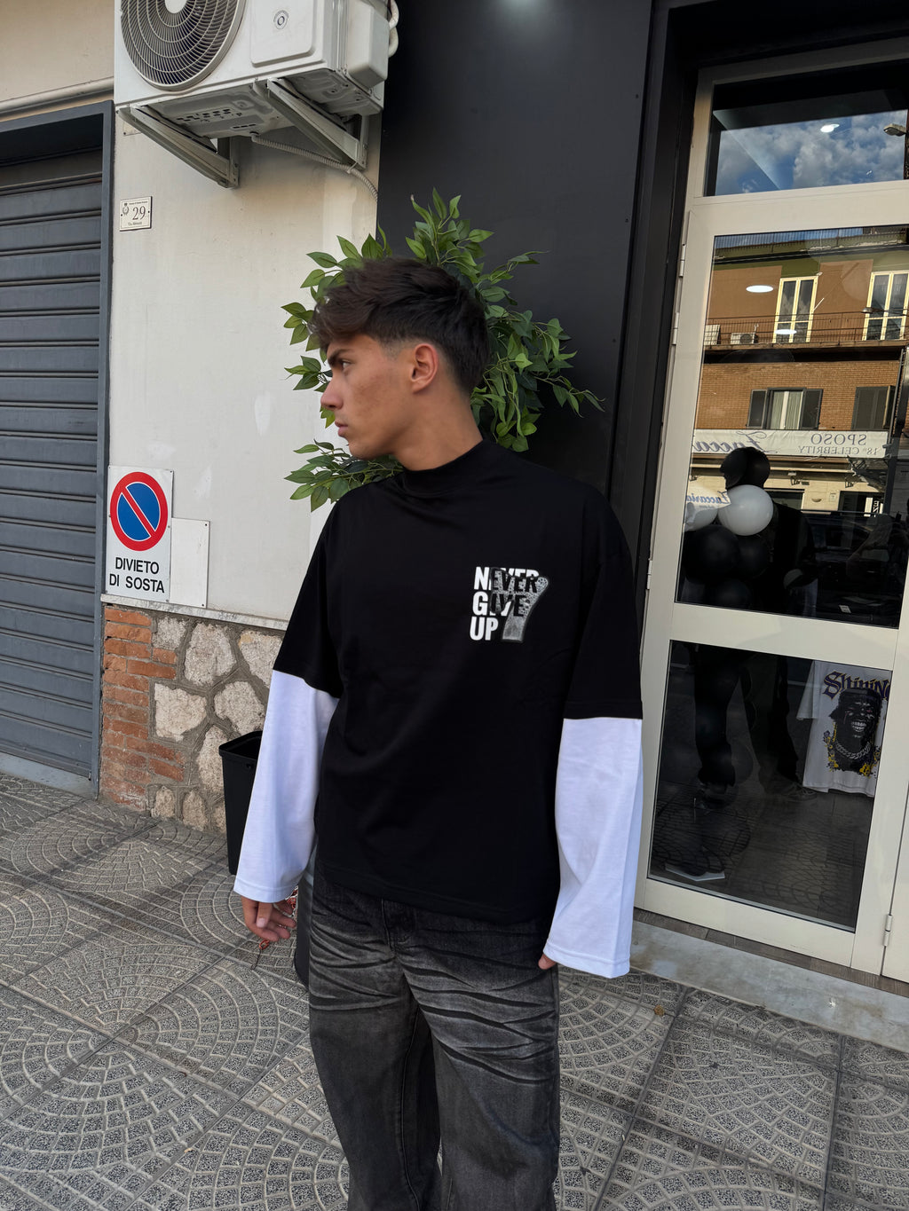 Long Sleeves Seven