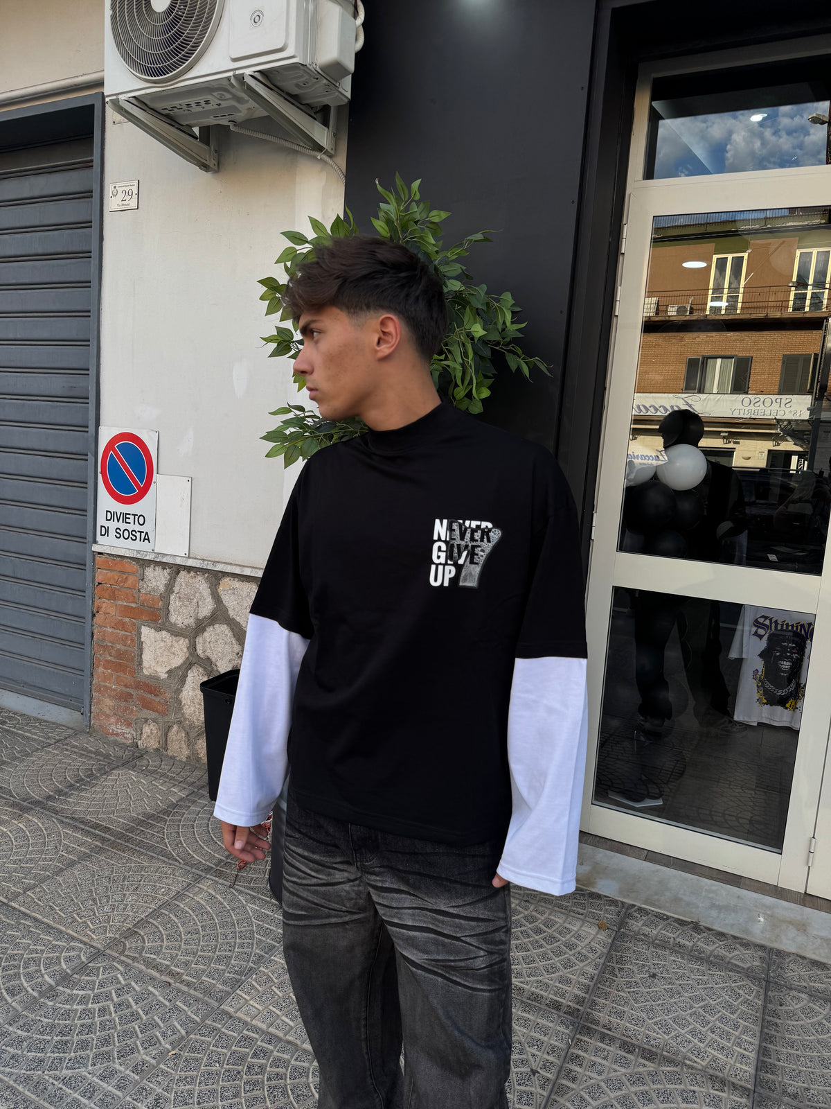Long Sleeves Seven