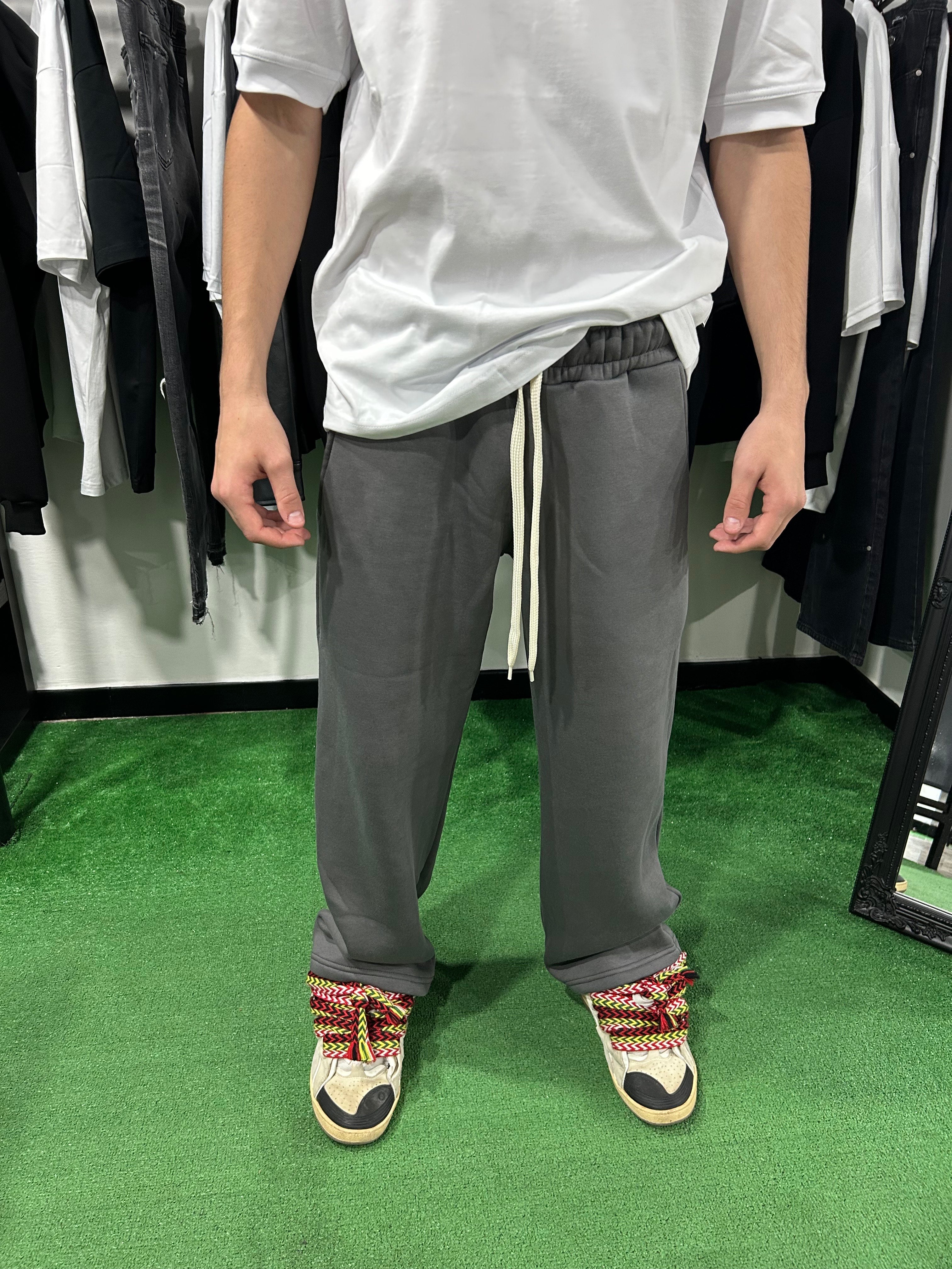 Pantatuta Over fondo ampio